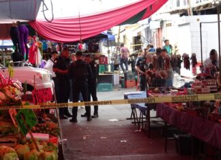 Asesinan a balazos a comerciante en la Placita de la colonia Santa María, en León; la tarde de este lunes.