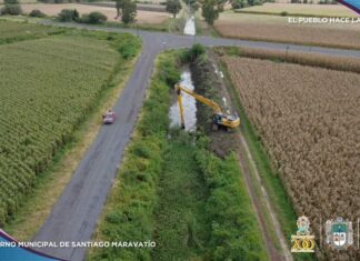 Continúan las labores de limpieza de maleza en caminos de acceso a Comunidades y Colonias de la Cabecera Municipal.
