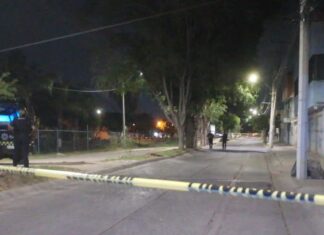 Localizan restos humanos en bolsas negras de una persona en la colonia Prados Verdes, en León.