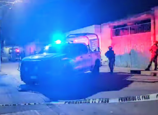 Dos hombres fueron asesinados a balazos en la comunidad de Valtierrilla la noche de este viernes; uno más resultó gravemente herido.