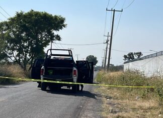 Enfrentamiento entre civiles armados y FSPE en Juventino Rosas, dejo un saldo de dos civiles abatidos, dos detenidos y aseguraron armas y chalecos balísticos.