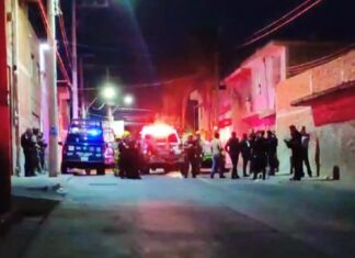 Un menor resultó gravemente lesionado después de que fue atacado a balazos por sujetos desconocidos en la colonia Valle de Señora en León.