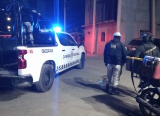 Un hombre fue atacado a balazos al interior de su domicilio en la colonia Arboledas de San Rafael en Celaya.