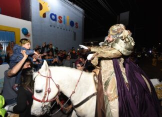 Lista la edición número 49 de la Cabalgata de Reyes Magos en Irapuato.