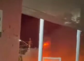 Encuentran el cuerpo sin vida de una persona en un vehículo incendiado en Rincón de Tamayo, en Celaya.