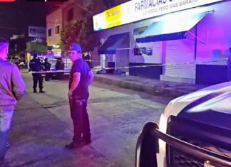 Un hombre fue asesinado a balazos en la colonia Guanajuato, frente a las instalaciones del DIF municipal en Salamanca.