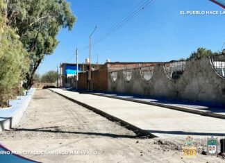 Avanzan los trabajos de pavimentacion de la calle Javier Cardoso en Santiago Maravatío.