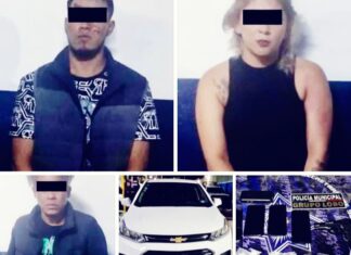 𝑫𝒐𝒔 𝒉𝒐𝒎𝒃𝒓𝒆𝒔 𝒚 𝒖𝒏𝒂 𝒎𝒖𝒋𝒆𝒓 𝒇𝒖𝒆𝒓𝒐𝒏 𝒅𝒆𝒕𝒆𝒏𝒊𝒅𝒐𝒔 𝒑𝒐𝒓 𝒐𝒇𝒊𝒄𝒊𝒂𝒍𝒆𝒔 𝒅𝒆 𝒍𝒂 𝑷𝒐𝒍𝒊𝒄í𝒂 𝑴𝒖𝒏𝒊𝒄𝒊𝒑𝒂𝒍, 𝒎𝒊𝒆𝒏𝒕𝒓𝒂𝒔 𝒗𝒊𝒂𝒋𝒂𝒃𝒂𝒏 𝒂 𝒃𝒐𝒓𝒅𝒐 𝒅𝒆 𝒖𝒏𝒂 𝒄𝒂𝒎𝒊𝒐𝒏𝒆𝒕𝒂 𝒄𝒐𝒏 𝒓𝒆𝒑𝒐𝒓𝒕𝒆 𝒅𝒆 𝒓𝒐𝒃𝒐.