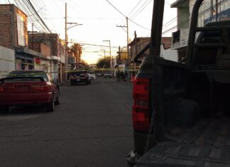 Ataque armado en una barberia de la colonia San Antonio en Celaya, dejo una.persona sin vida.