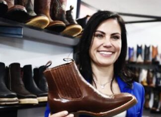 RECONOCEN AUTORIDADES HISTORIA Y CRECIMIENTO DEL SECTOR CALZADO DE LEÓN A TRAVÉS DE SAPICA