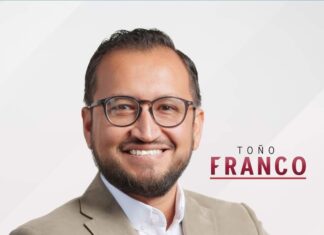 SE LE CAEN LOS PLANES A FRANCO