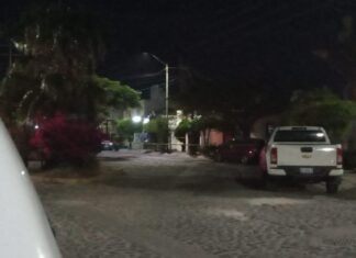 Un joven fue asesinado en la puerta de su domicilio en la Hacienda Don Gu, en Celaya.