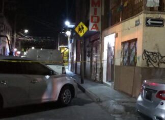 Dos hombres fueron asesinados a balazos al interior de una vivienda en el Barrio de San Miguel en Celaya.