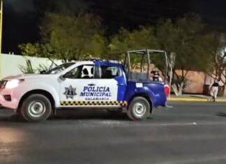 Por quinta ocasión son agredidos a balazos policías municipales de Salamanca; hay una elemento fallecida y uno más gravemente herido.