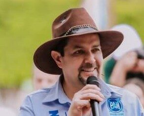 Ni con la «tarjeta rosa» levantan las preferencias en favor de los azules, en Valle de Santiago.