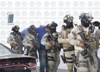 Capturan al grupo armado que mató a dos paramédicos y causó daños a tres ambulancias en Celaya.