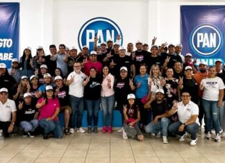 Equipo de campaña de Vicky Ramírez en Yuriria, humilla y desprecia a militantes activos y fundadores del PAN.