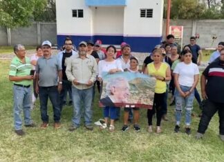 Fundadores de Morena en Santiago Maravatio piden no votar por el supuesto candidato de este partido a la presidencia municipal, Fernando Rosas Cardoso.