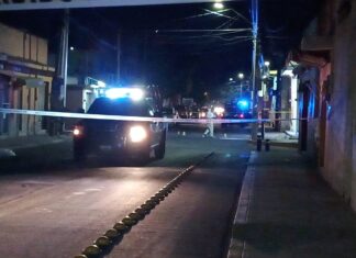 Agreden a balazos a una pareja en el Barrio de San Juan en Celaya; la mujer murió en el lugar.