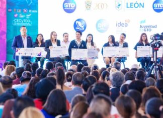 En el Estado de Guanajuato sí se le apuesta a la educación; Diego Sinhue Rodríguez Vallejo.