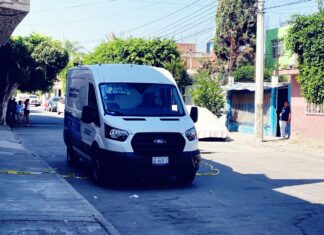 Localizan el cuerpo sin vida de una persona en cobijado en la colonia San Felipe de Jesús en León.