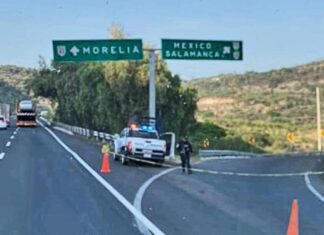 Encuentran a dos hombres maniatados y con impactos de arma de fuego