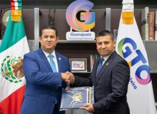 Gobernador de Guanajuato propone como magistrada del TJA a esposa del fiscal Carlos Zamarripa.