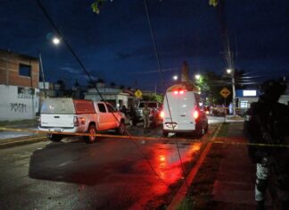 Cuatro muertos en dos ataques armados simultáneos en Celaya; la noche de este lunes.