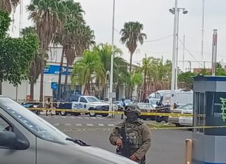 Enésimo ataque a elementos de Tránsito y Vialidad en Celaya, dejo un saldo de un elemento fallecido y dos heridos.