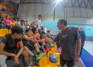 Entrega de Obras de Remodelación del Gimnasio Municipal en Valle de Santiago.