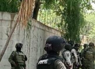 Localizan el cuerpo sin vida de un hombre al interior de una finca abandonada en la colonia El Rejalgar, en Apaseo El Alto.