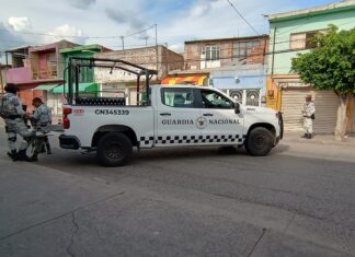 Comerciante se debate entre la vida y la muerte, después de recibir varios disparos de arma de fuego, en la colonia Ejidal en Celaya.