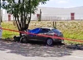 Un muerto y tres lesionados en un accidente de tránsito en la colonia La Esmeralda, en León.