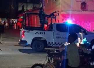Un hombre fue asesinado balazos en un comercio de la calle San Nicolás de Parra en Celaya.