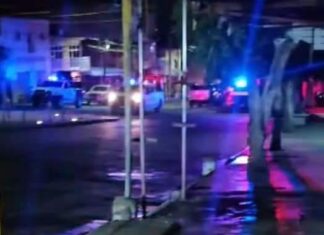 Un muerto y dos heridos en ataque armado en un puesto de hamburguesas en Apaseo El Alto.