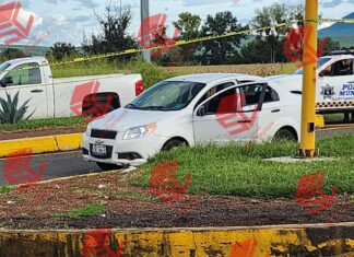 Ejecutan a tres elementos de seguridad en Santiago Maravatío, entre ellos dos mujeres.