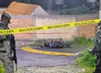Asesinan a motociclista en la comunidad de Los Huesos, en los límites entre Celaya y Tarimoro