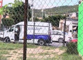 Cuatro personas fueron asesinadas, al interior de un domicilio de la colonia Villas de San Nicolás, en León.