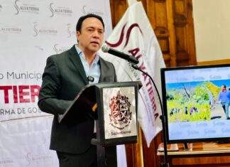 Avances en servicios y rehabilitación destacan en la administración de Sámano Jiménez