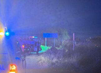 Volcadura en la carretera federal Celaya- Salvatierra, dejo un saldo de una persona sin vida.