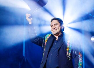 Con gran éxito se presentó Julión Alvarez, en el Festival Internacional del Globo, en León.