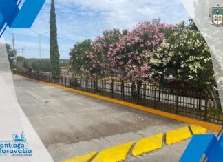 Autoridades municipales dieron mantenimiento a la plaza cívica de la comunidad de La Joya en Santiago Maravatío.