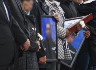 La Secretaría de Seguridad y Paz rindió homenaje en honor de los policías que perdieron la vida en el municipio de Jerécuaro.