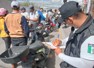 Continúa el operativo “Casco, Sí. Accidente, No”; en la cabecera municipal de Valle de Santiago.