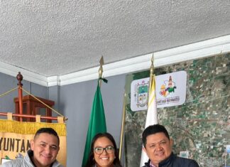 Autoridades de Santiago Maravatío; «seguiremos trabajando en equipo para traer más beneficios a todas las familias de nuestro municipio».