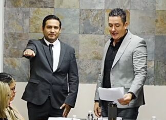 TOMA PROTESTA TESORERO MUNICIPAL EN VALLE DE SANTIAGO.