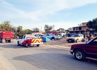 Cuatro peregrinos entre ellos dos menores de edad, resultaron con quemaduras tras registrarse un flamazo en el cilindro de gas que transportaban.