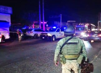 Un hombre fue ejecutado en la calle Faja de Oro en Salamanca, justamente frente a la Puerta 4 de PEMEX.