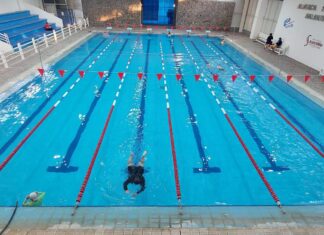 Invitan a clases de natación en la alberca semiolímpica de Salvatierra