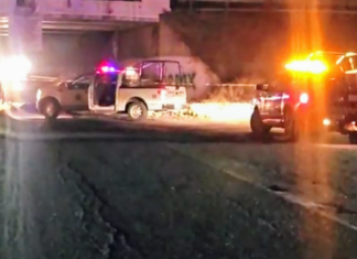 Localizan cinco cuerpos sin vida colgados en un puente vehicular en la carretera Salamanca – Cárdenas.